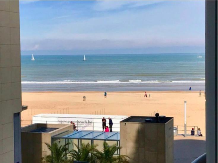 Bright And Stylish Apartment Next To The Sea! Oostende Buitenkant foto